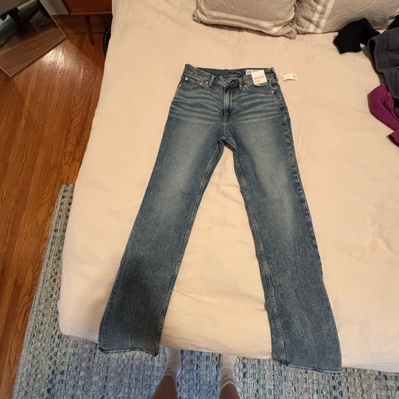 GAP Women's 90s high rise Straight Leg Blue Jeans NWT - Picture 5 of 5